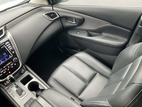 Used 2023 Nissan Murano SV w/ SV Midnight Edition Package AWD/4WD image 17