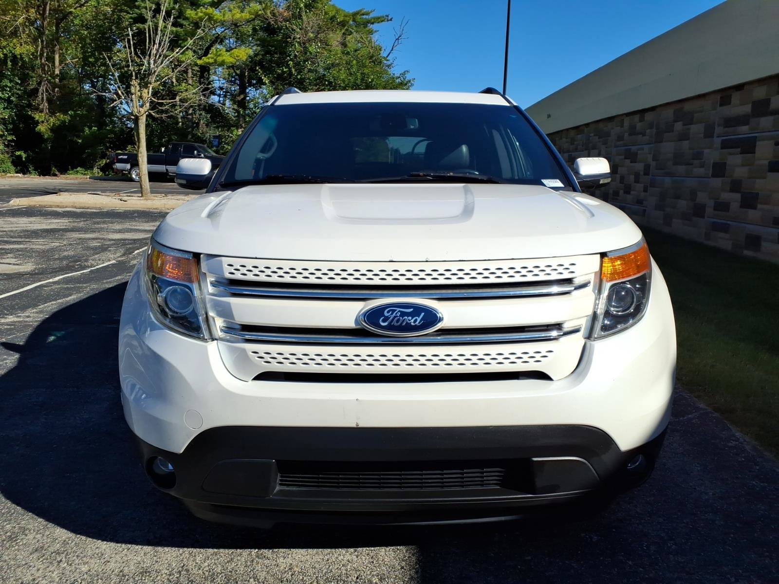 Used 2013 Ford Explorer Limited AWD/4WD image 3