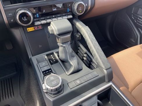 New 2026 Toyota 4Runner Limited image 27