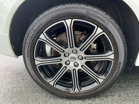 Used 2019 Volvo XC60 T6 Inscription AWD/4WD image 16