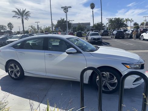 Used 2018 Honda Accord EX-L image 22