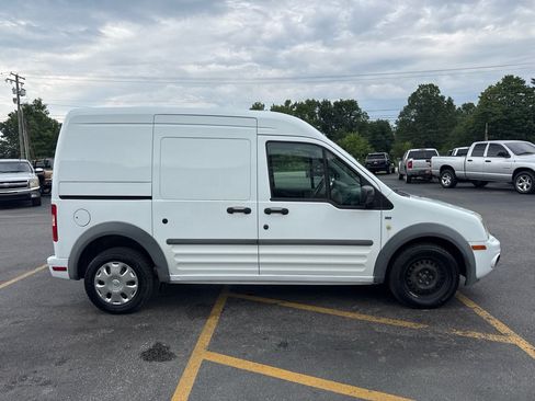 Used 2011 Ford Transit Connect XLT FWD image 5