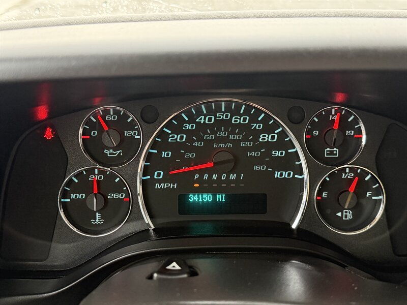 Used 2023 Chevrolet Express 3500 RWD image 20
