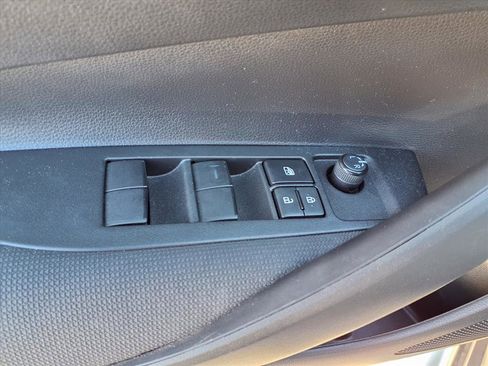 Used 2024 Toyota Corolla Premium image 20