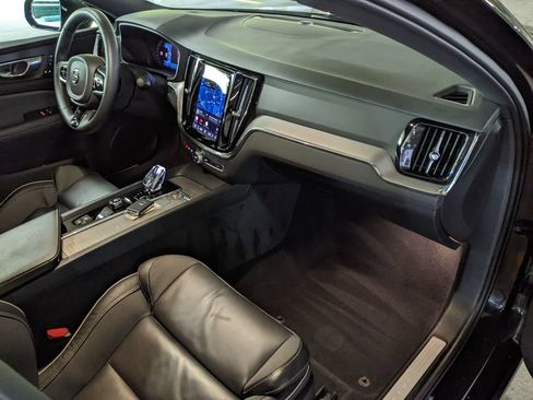 Certified 2024 Volvo S60 B5 Plus FWD image 21