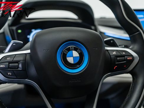 Used 2015 BMW i8 image 29