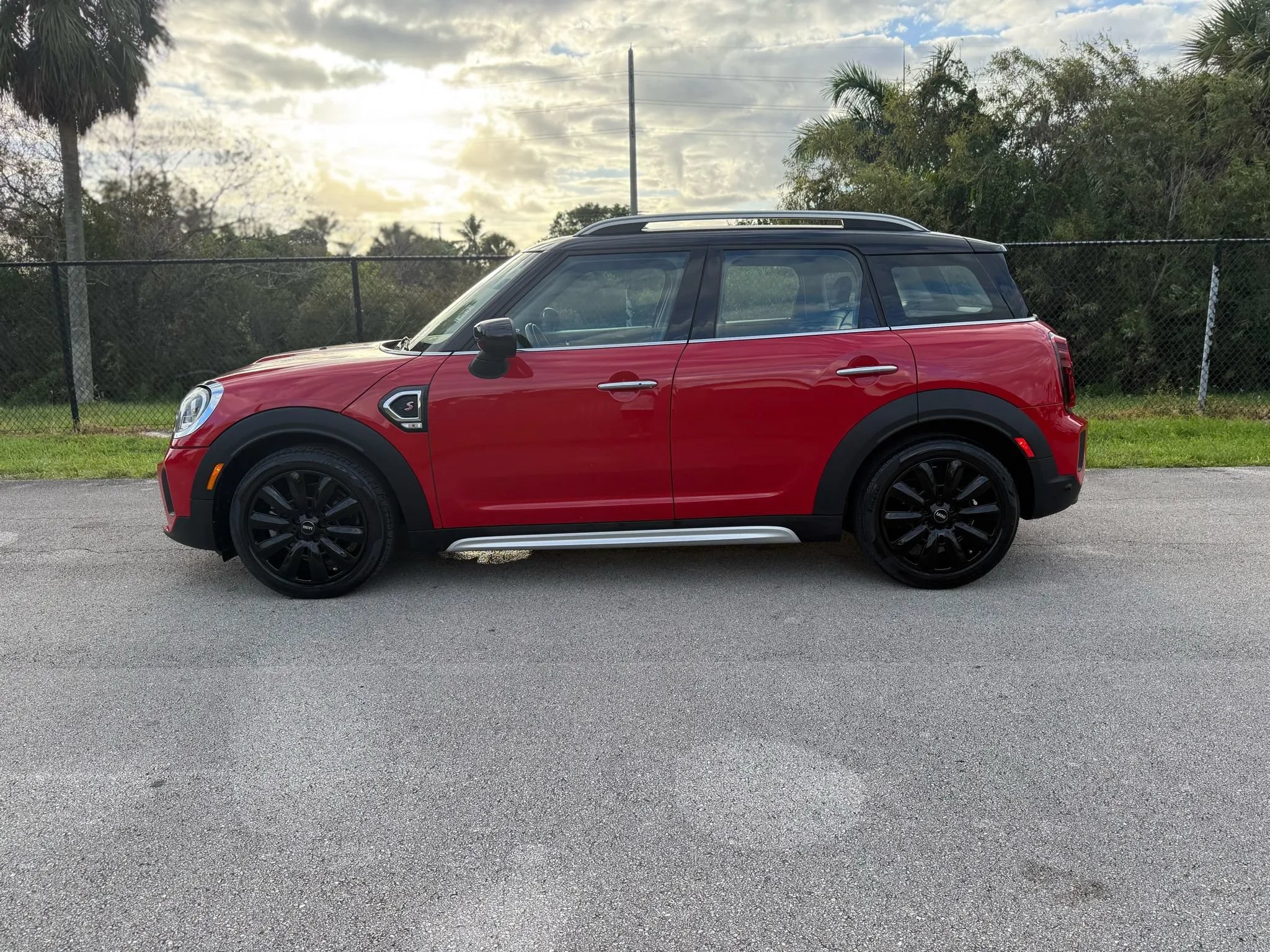 Used 2022 MINI Cooper Countryman S FWD image 10