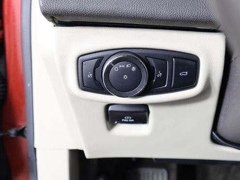 Used 2017 Lincoln MKZ Premiere FWD image 27