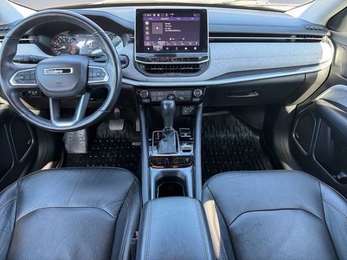 Used 2022 Jeep Compass Latitude w/ Sun and Sound Group image 10