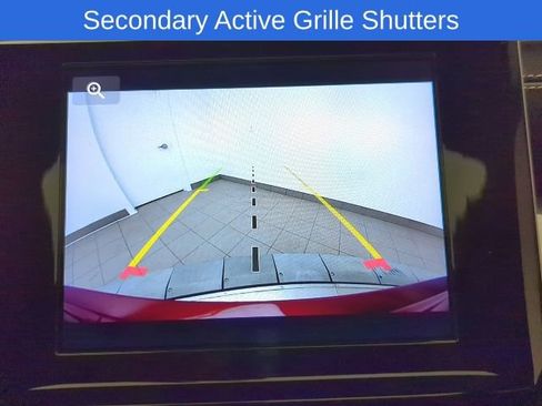 Used 2022 Jeep Grand Cherokee Laredo w/ Luxury Tech Group I image 16