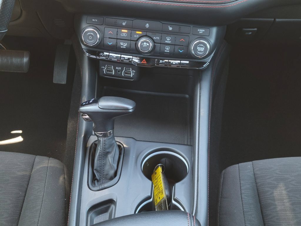 Used 2023 Dodge Durango GT AWD/4WD image 22