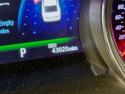 Used 2019 Toyota Camry XSE FWD image 19