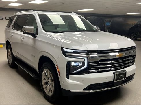 Used 2026 Chevrolet Tahoe Premier w/ Sun And Tow Package AWD/4WD image 1