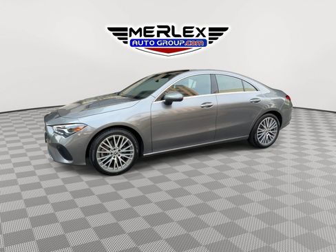 Used 2025 Mercedes-Benz CLA 250 4MATIC image 4