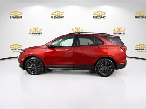 Used 2024 Chevrolet Equinox RS w/ LPO, Cargo Package FWD image 5