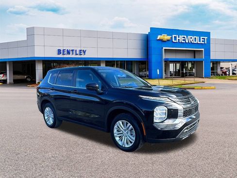 Used 2022 Mitsubishi Outlander ES image 7