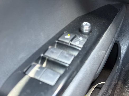 Used 2025 Toyota Camry LE FWD image 25