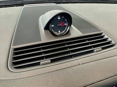 Certified 2023 Porsche Panamera 4S AWD/4WD image 28