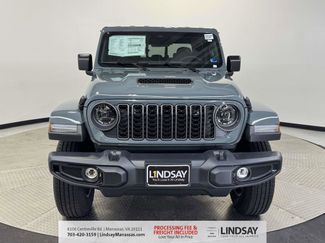 New 2026 Jeep Gladiator Sport video 3