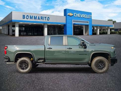New 2026 Chevrolet Silverado 2500 ZR2 w/ LPO, Dark Essentials Package AWD/4WD image 6