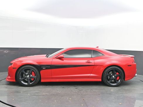 Used 2015 Chevrolet Camaro SS w/ RS Package image 4