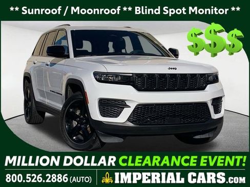 Used 2023 Jeep Grand Cherokee Altitude image 1