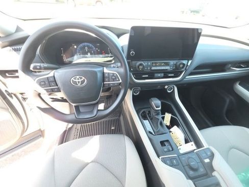 New 2026 Toyota Grand Highlander AWD image 9