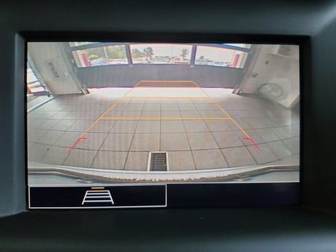 Used 2022 GMC Terrain SLE w/ Elevation Edition FWD image 14