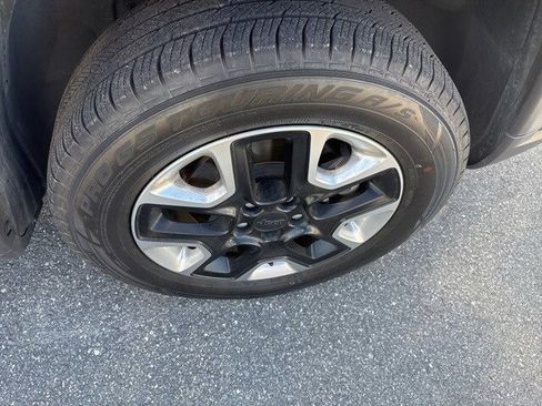 Used 2017 Jeep Compass Trailhawk w/ Leather Interior Group image 14