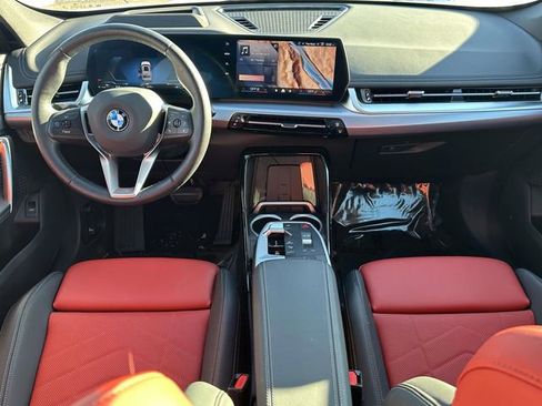 Certified 2025 BMW X1 xDrive28i image 19