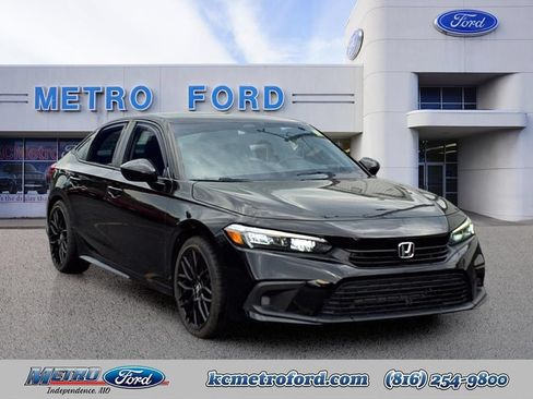 Used 2022 Honda Civic Sport image 1