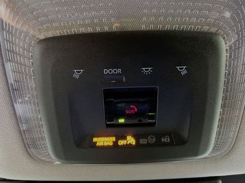 New 2026 Toyota Prius Plug-In Hybrid image 18