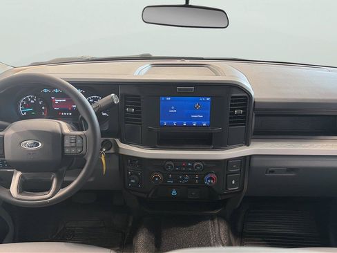 Certified 2026 Ford F250 XL w/ XL Chrome Package AWD/4WD image 11