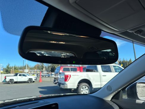 Used 2025 MAZDA CX-5 AWD 2.5 S w/ Preferred Package image 17