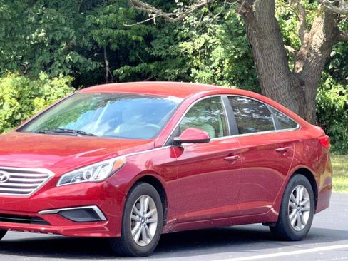 Used 2016 Hyundai Sonata SE image 19