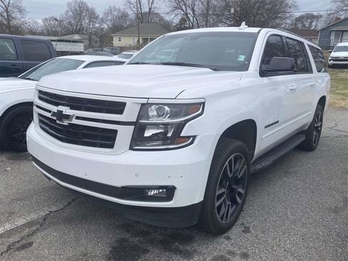 Used 2019 Chevrolet Suburban Premier image 3