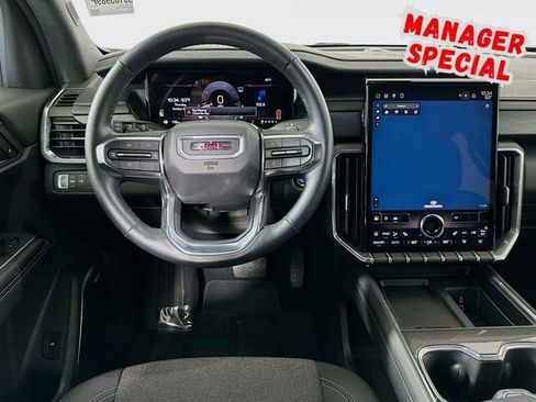 Used 2025 GMC Acadia Elevation image 25