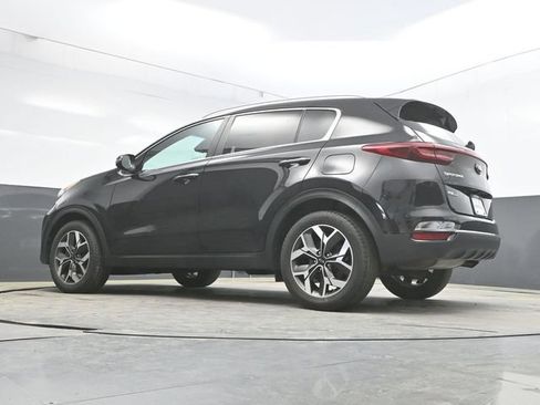 Used 2020 Kia Sportage EX FWD image 28