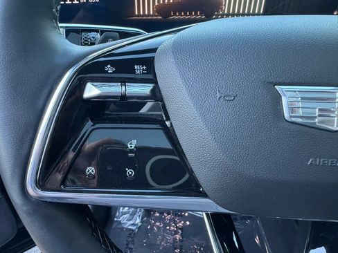 Used 2024 Cadillac Lyriq Luxury AWD/4WD image 24