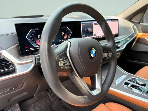 Used 2025 BMW X5 sDrive40i w/ Premium Package RWD image 13