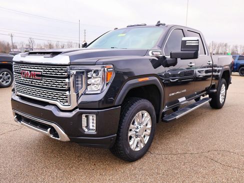Used 2020 GMC Sierra 3500 Denali w/ Denali Ultimate Package image 28