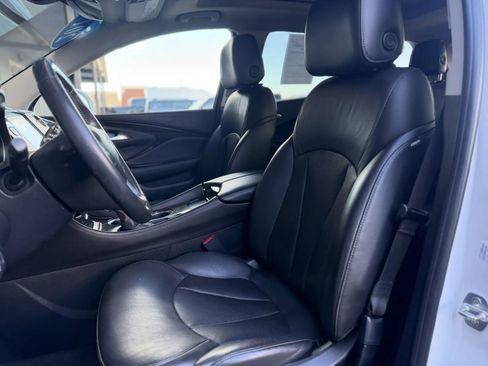 Used 2019 Buick Envision Essence image 14