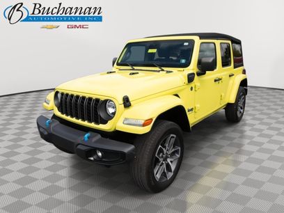 Used 2024 Jeep Wrangler Unlimited w/ Convenience Group
