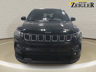Used 2025 Jeep Compass Latitude