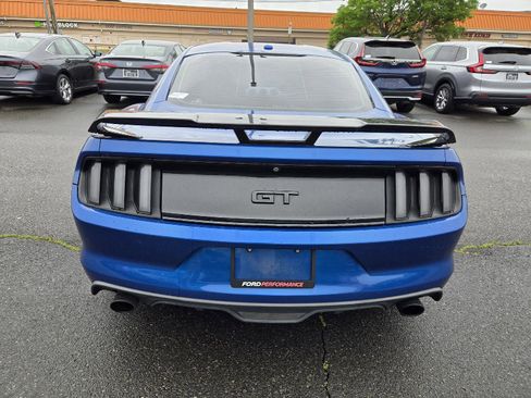 Used 2017 Ford Mustang GT Premium w/ Equipment Group 401A RWD image 4