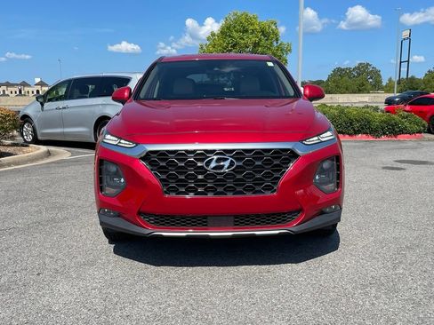 Used 2020 Hyundai Santa Fe SEL FWD image 2