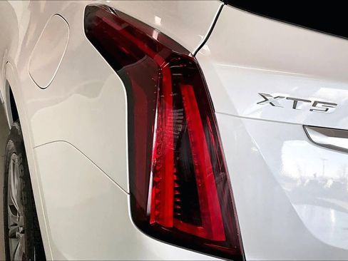 Used 2021 Cadillac XT5 Premium Luxury w/ LPO, Floor Liner Package image 30