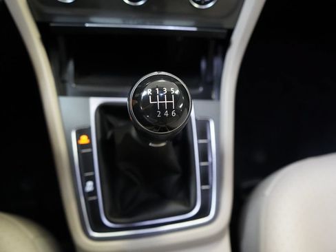 Used 2017 Volkswagen Golf Alltrack S AWD/4WD image 37