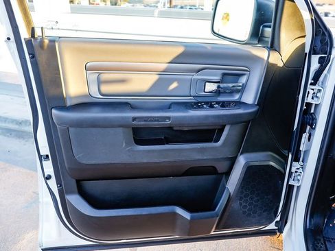 Used 2024 RAM 1500 Classic SLT image 23