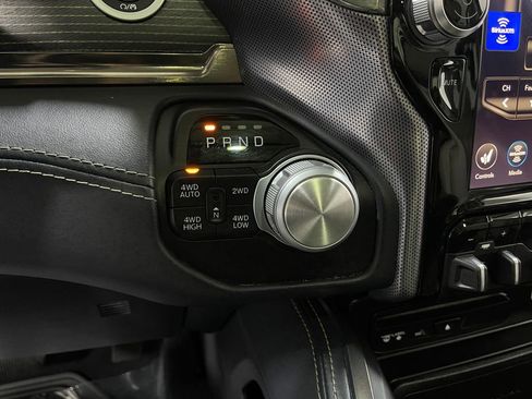 Used 2019 RAM 1500 Limited image 30